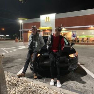 Meet your Posher, Sean